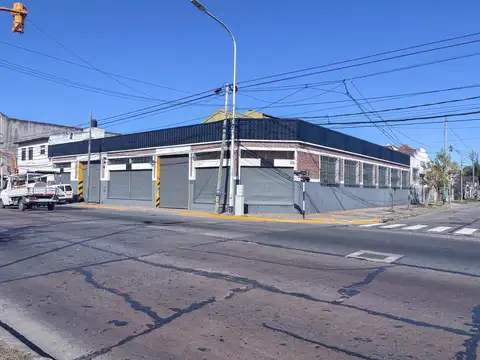 Depósito en alquiler de 1200m2 en Piñeyro