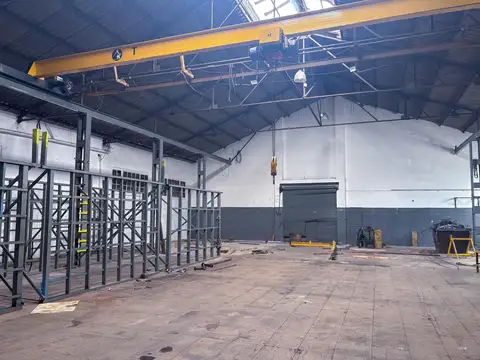 Depósito en alquiler de 1200m2 en Piñeyro
