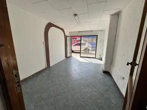 Local en Alquiler en Maipú, $ 500.000