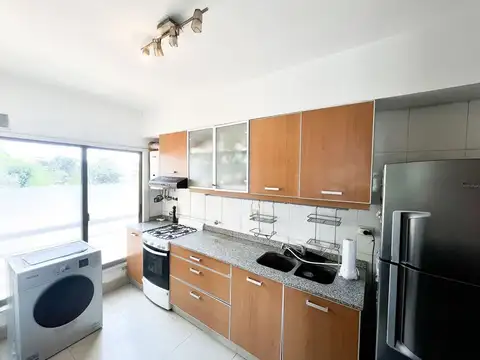 Almirante Francisco Juan Seguí 700