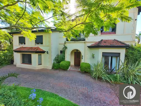 Casa 5 dormitorios, Fisherton Tradicional Venta