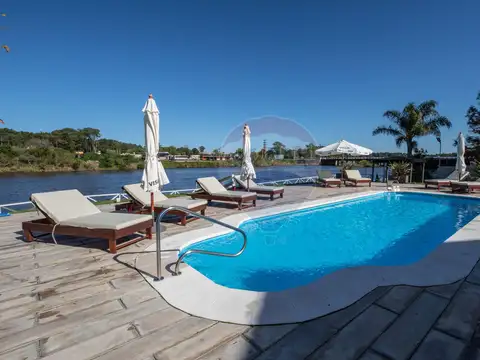 Casa en Venta en Neptunia, USD 1.177.000