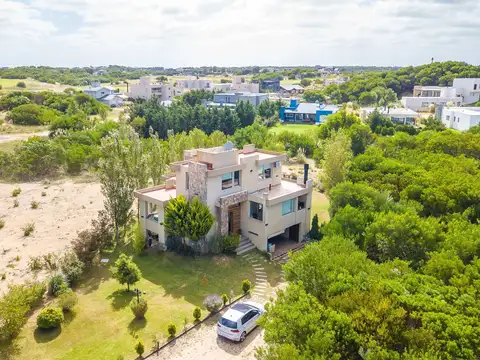 Barrio Residencial I 600