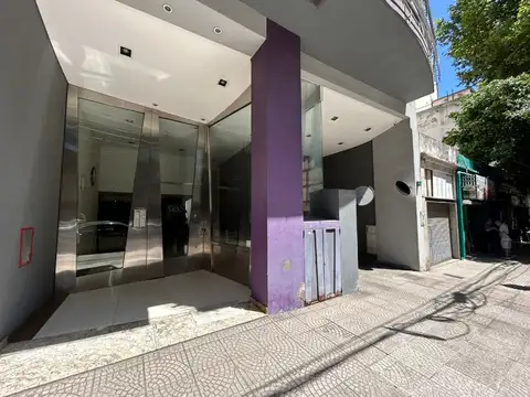 Avenida Avellaneda 1700, Piso 1