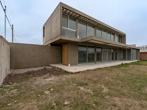 Casa en Venta en Cañada de Gómez, Iriondo