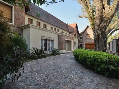 Venta importante Residencia Libertador al Río