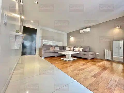 Casa en Alquiler en Lanus Oeste, USD 3.000
