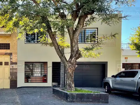 Casa en Alquiler de 3 dormitorios