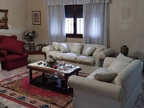 VENTA DE CASA, ZONA CENTRO SANTIAGO CAPITAL