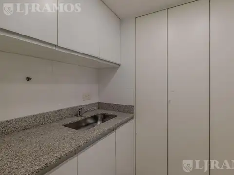 Oficina en Venta al Norte