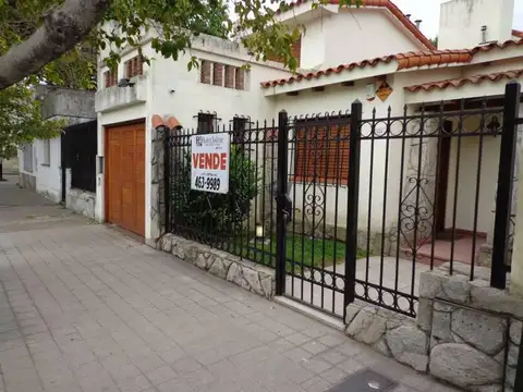 CAHLET DOS PLANTAS