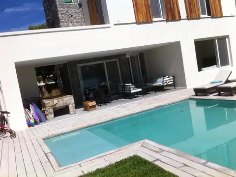 Casa en Alquiler Temporal en Santa Maria del Tigre, USD 10.000