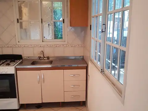 Casa en Alquiler en Carapachay, $ 1.200.000