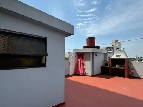 Depto Tipo Casa en Venta 45 años