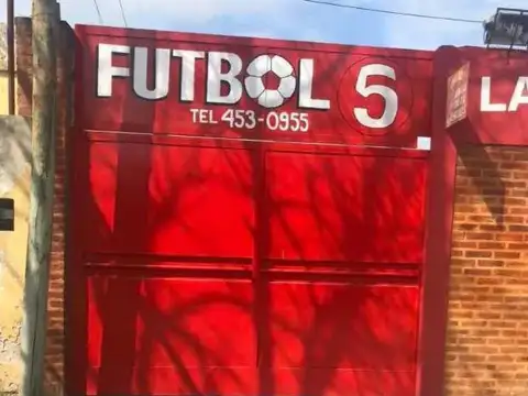 77 e/ 17 y 18