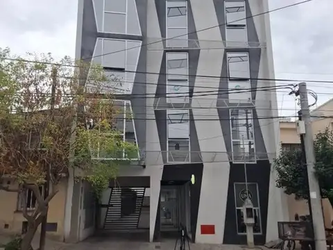 Exc depto monoambiente venta 20 de Febrero al 1700