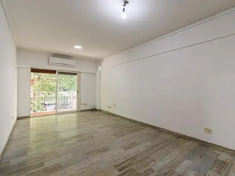 Departamento en Venta en Villa Urquiza, USD 180.000