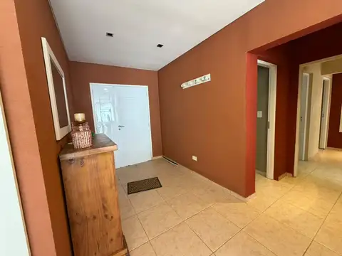 Casa en Venta en Barrio Deportivo 1, USD 192.000