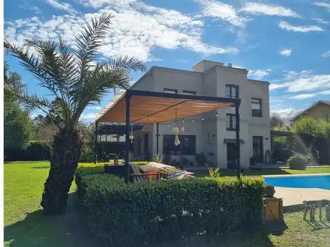 Casa en Venta al Noroeste