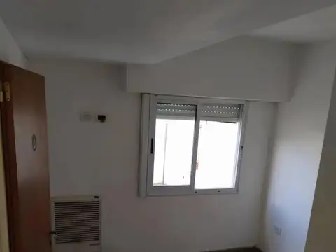 Departamento en Venta en Los Hornos [Cod: ]