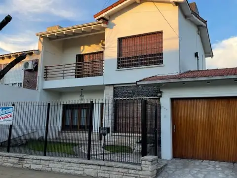 Casa en venta en Merlo centro 