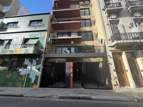 COCHERA CUBIERTA FIJA ALQUILER SAN TELMO