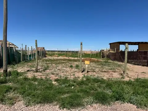 LOTE EN VENTA LAS HERAS LUZ Y AGUA