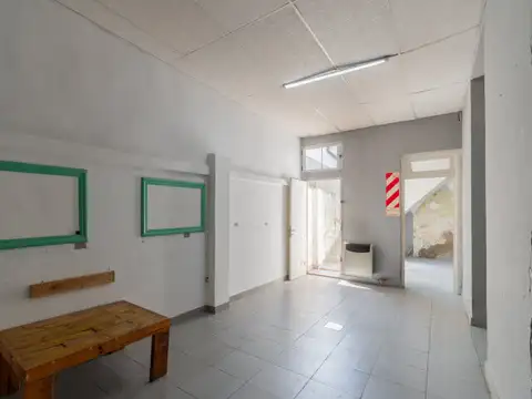 Depto Tipo Casa en Venta con 1 cocheras