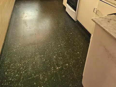 VENTA  DEPARTAMENTO 4 AMBIENTES A TRES CUADRAS DE ARENALES