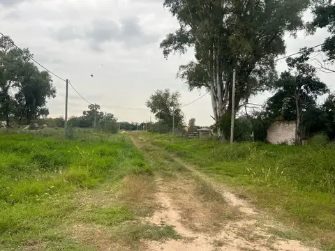 Terreno en Venta 50  mts Fondo