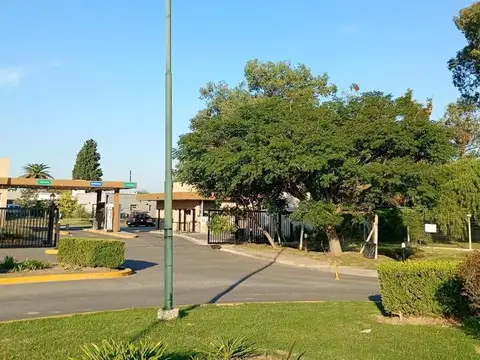 Terreno en venta en Pilar del este