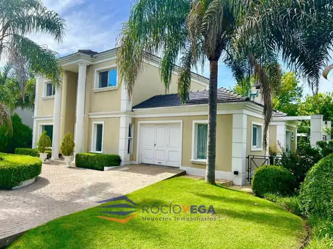 Casa en venta en Barrio Santa Ana Moreno