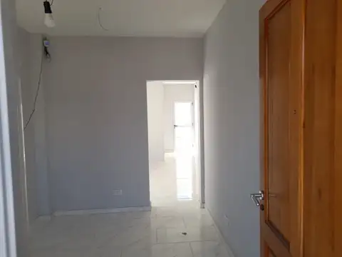 Hermoso PH 3 ambientes NUEVO Planta Baja al Frente, con Jardin y Patio. APTO CREDITO