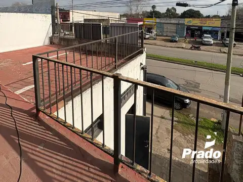 Casa 4 ambientes con 1 baño