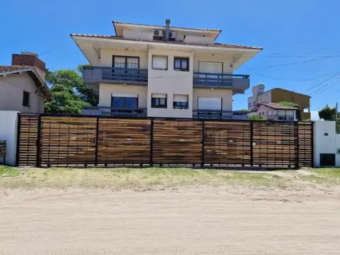 Departamento en venta - 1 Dormitorio 1 Baño - Villa Gesell