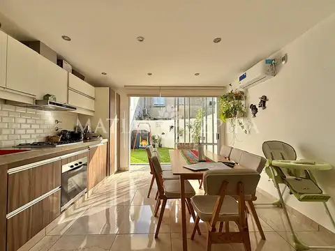 Depto Tipo Casa en Venta 15 años