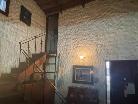 Casa en venta - 2 Dormitorios 1 Baño - La Plata