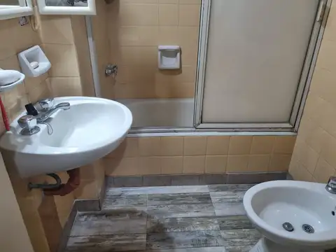 DEPARTAMENTO DE 2 AMBIENTE EN AVELLANEDA