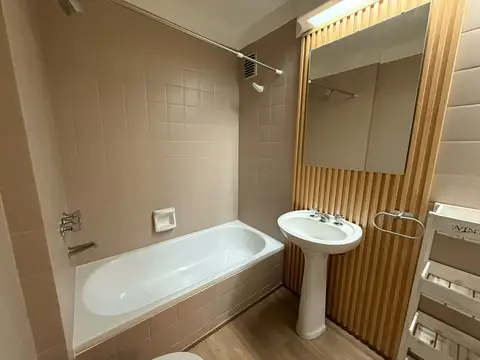 ¡HERMOSO 2 AMBIENTES TOTALMENTE RECICLADO A NUEVO EN ALQUILER! | LINIERS