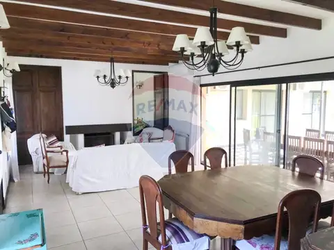 Casa en Alquiler Temporal en La Montura, USD 4.500