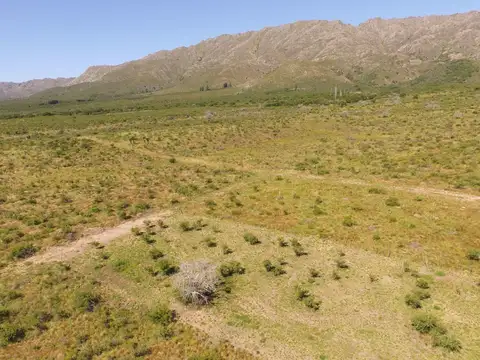 Terreno en Venta en Villa Larca, USD 23.000