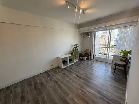 Avenida Ángel Gallardo 600