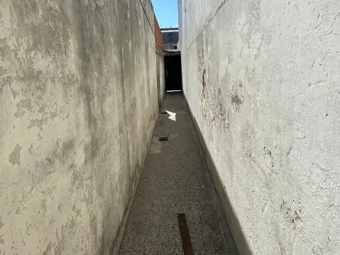 Depto Tipo Casa en Venta en Lanus Este, USD 35.000
