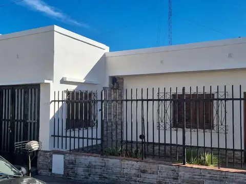 Rivadavia al 1100