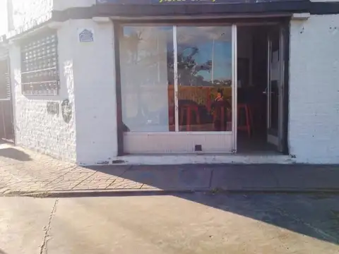 Local en Venta 40 años