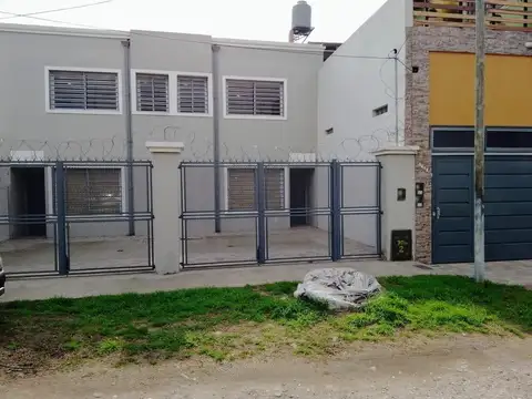 Casa en Venta en Quilmes Oeste, USD 130.000