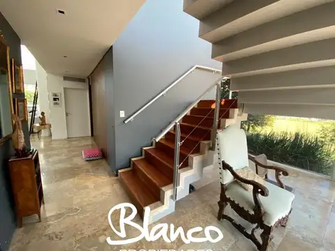 Casa en Alquiler en La Lomada De Pilar, USD 4.000