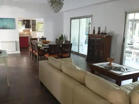 Casa en Venta de 4 dormitorios