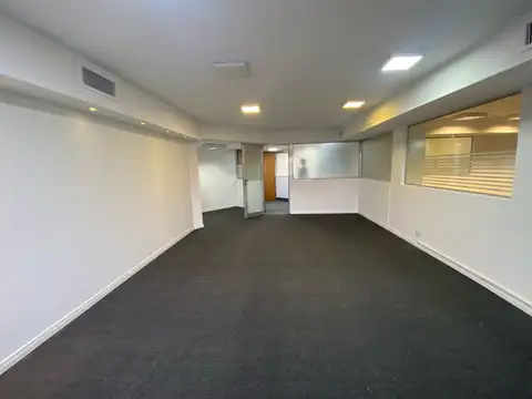 Oficina en Las Lomas de San Isidro