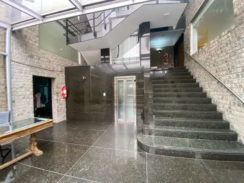 Oficina en Alquiler en Lomas de San Isidro, USD 1.400
